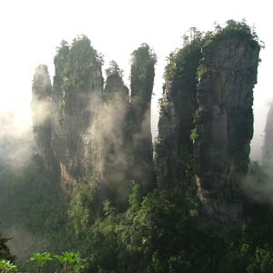 喜樂Q線：天門山、土家風情園喜樂一日游