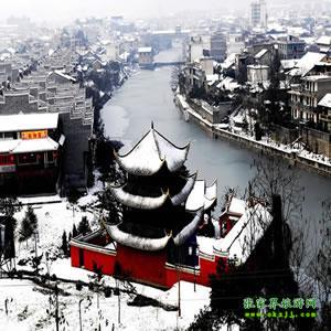 單獨(dú)成團(tuán)P線：（民俗風(fēng)情之旅）張家界、芙蓉鎮(zhèn)、德夯大峽谷、乾州城、鳳凰五日游