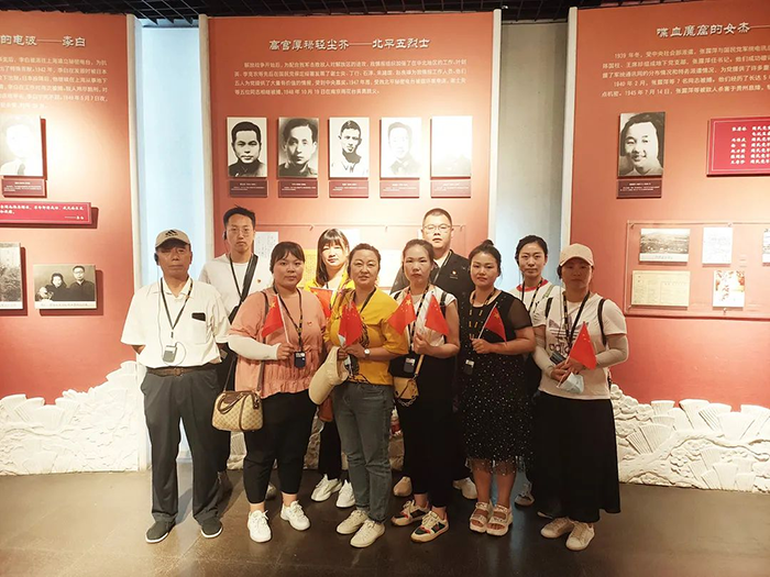 走進(jìn)革命圣地西柏坡，學(xué)習(xí)西柏坡精神